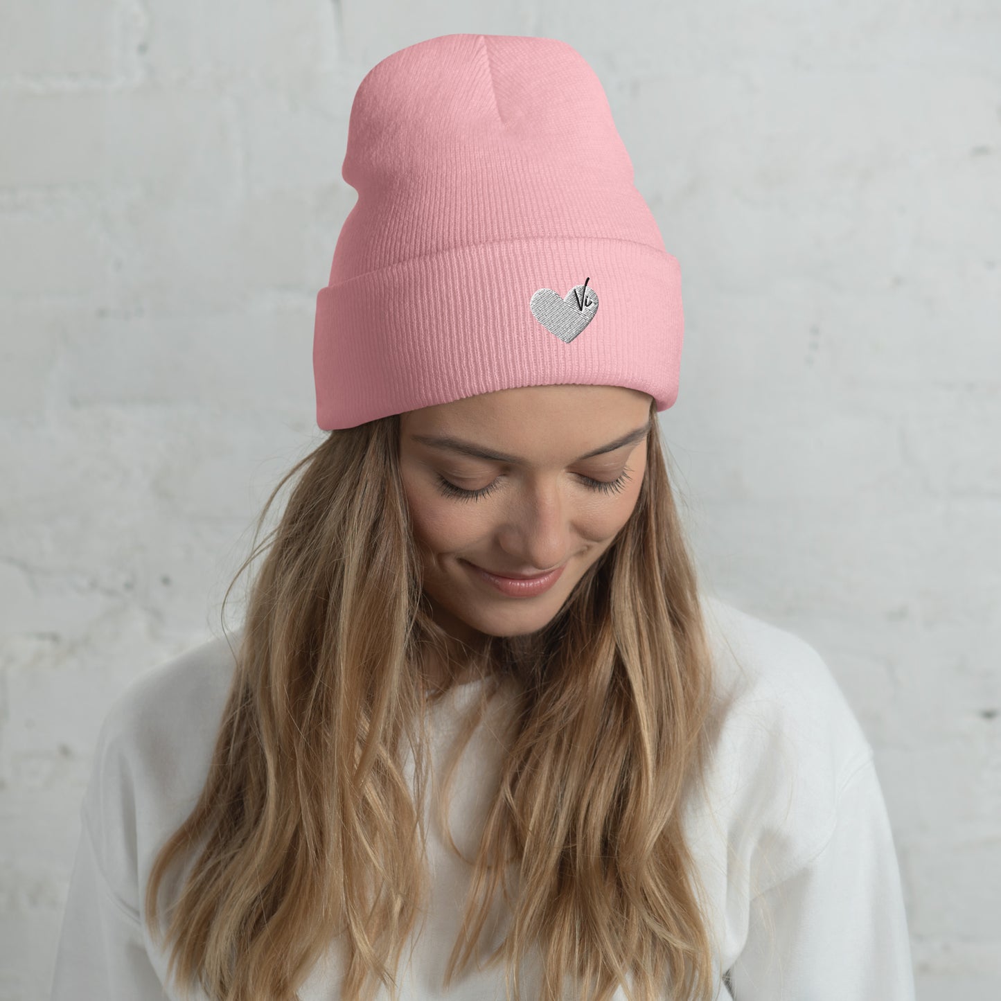 VI White Heart Beanie Pink